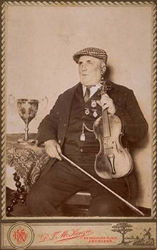 Champion fiddler Joseph Sim